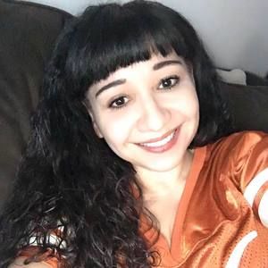 Meet your Posher, Debbie